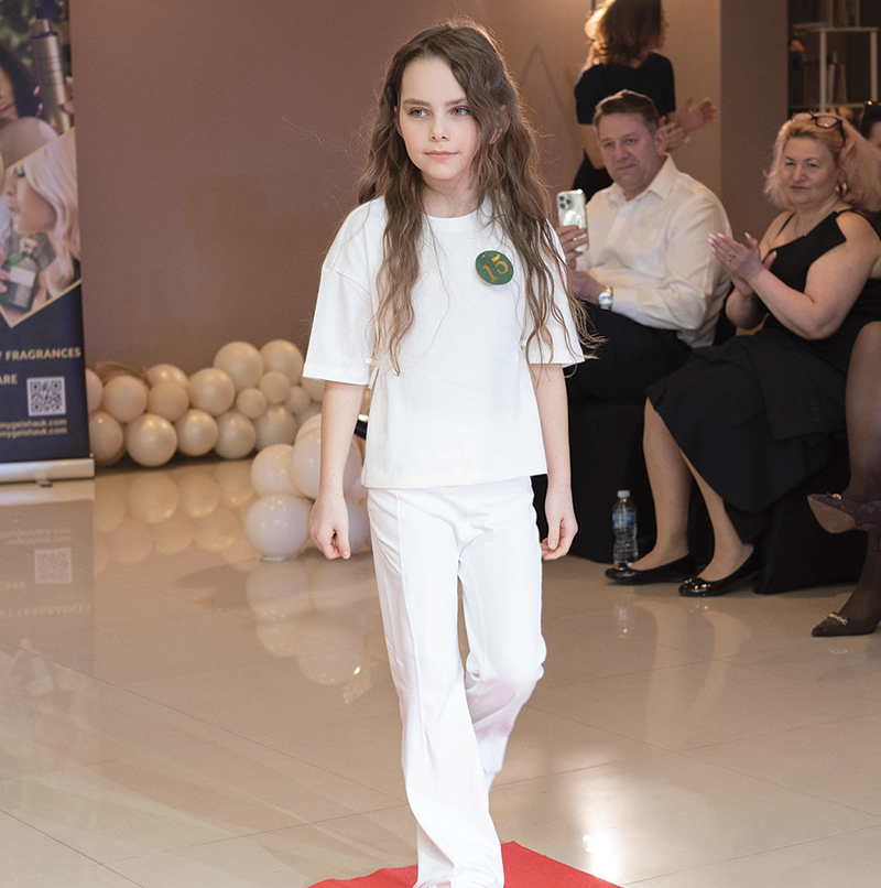 ANASTASIA ELENA - MISS & MR ICON ROMÂNIA 2026