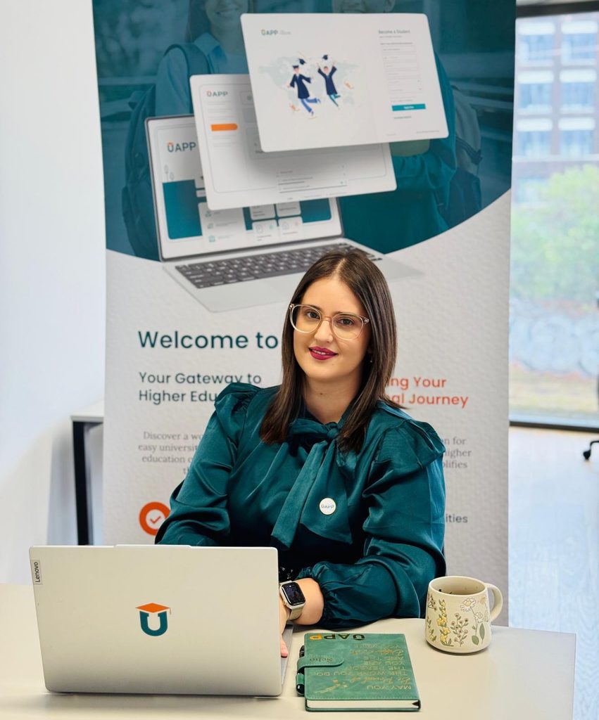 Andreea Cimpoi, consultant educațional în UK și Business Developer la UAPP